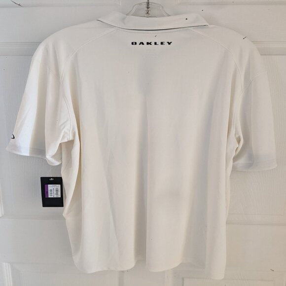 Oakley Golf Shirt - Picture 2 of 2